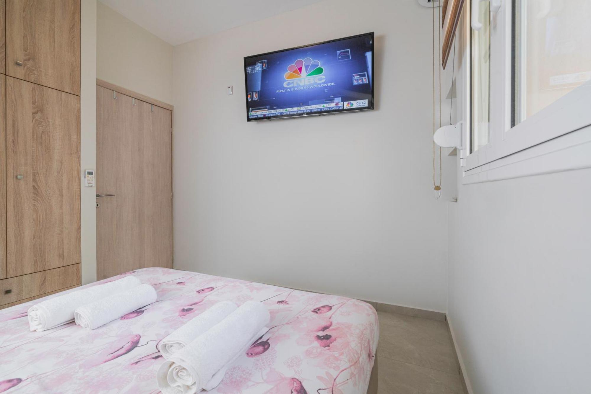 Neon Apartment, Modern, High Quality, Central Apt, Heraklion City Exterior photo