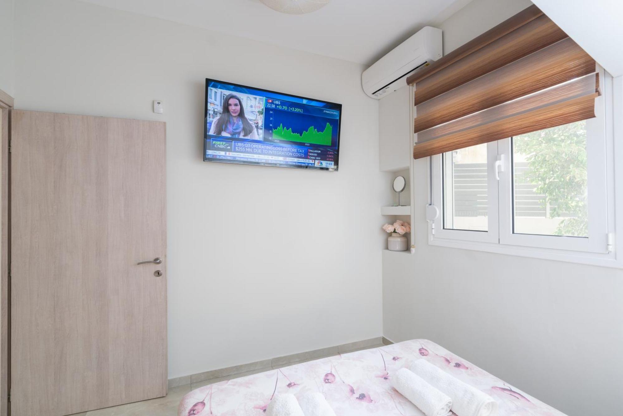 Neon Apartment, Modern, High Quality, Central Apt, Heraklion City Exterior photo