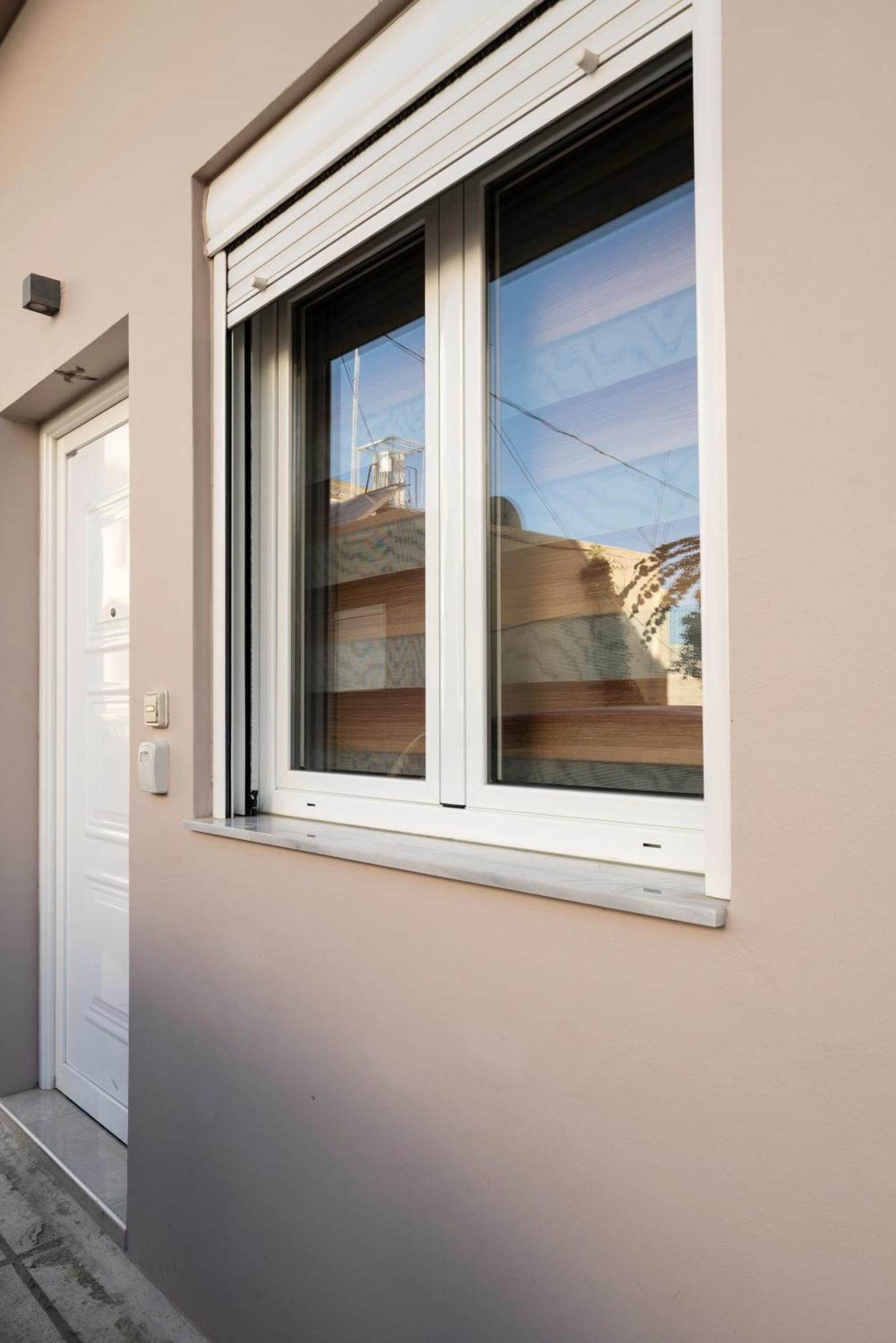 Neon Apartment, Modern, High Quality, Central Apt, Heraklion City Exterior photo